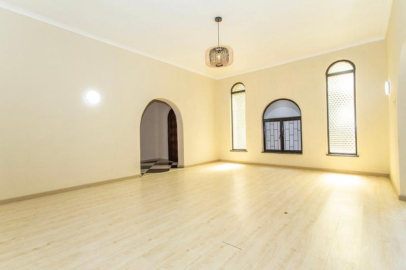 4 Bedroom Property for Sale in Hoogstede Western Cape